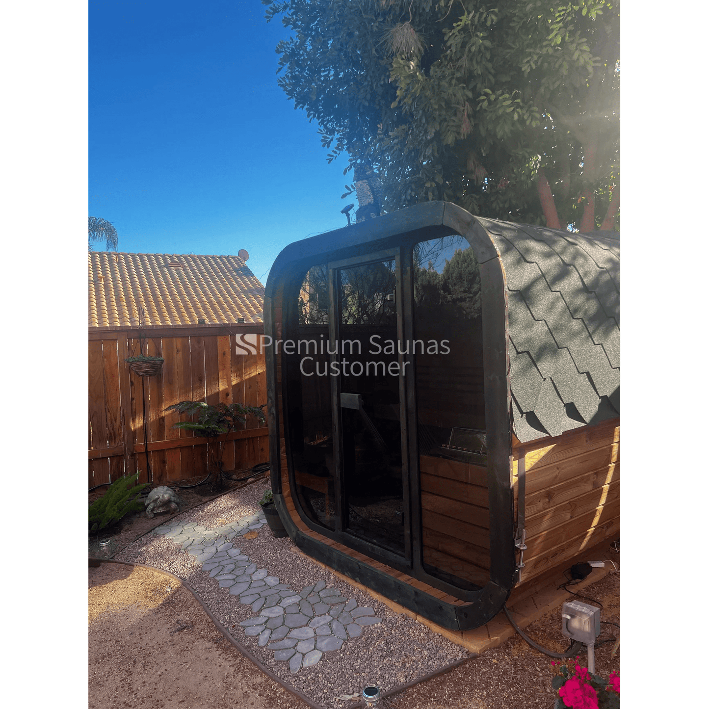 SaunaLife CUBE Series CL4G | 1-2 Person Outdoor Traditional Sauna
