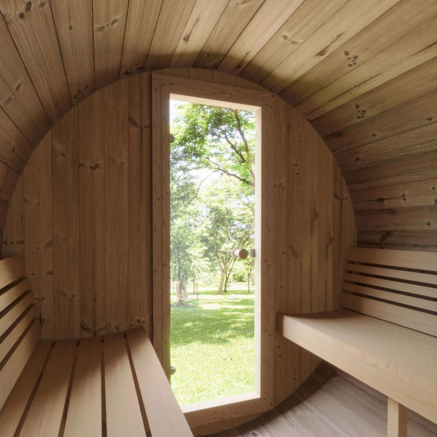 SaunaLife ERGO Series E7 | 4 Person Outdoor Barrel Sauna