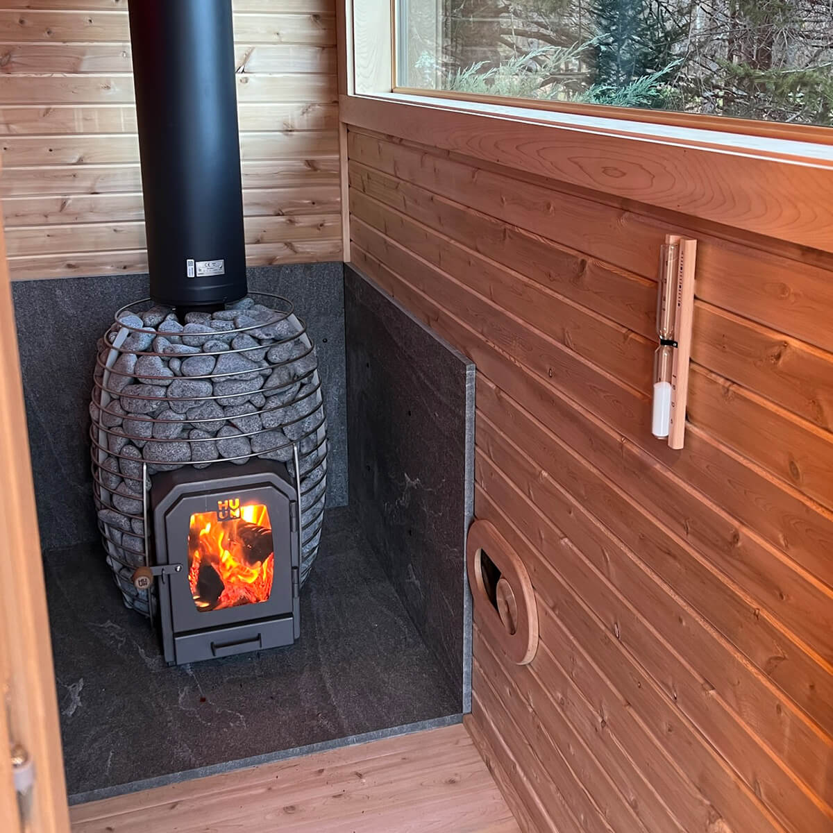 HUUM Hive Wood 17 kW Wood-Burning Sauna Stove Package