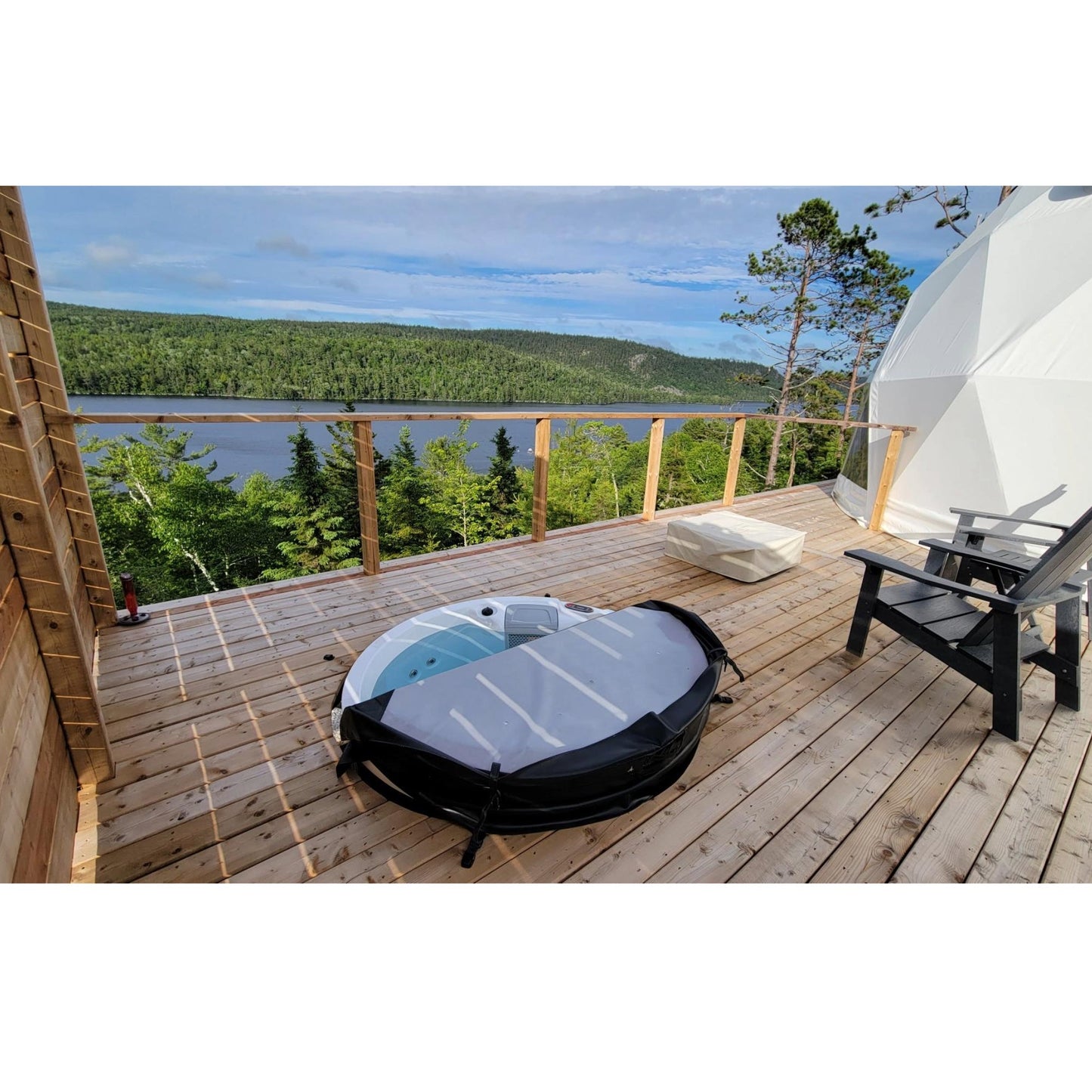 Canadian Spa Okanagan 4-Person 10-Jet Portable Hot Tub (KH-10083)