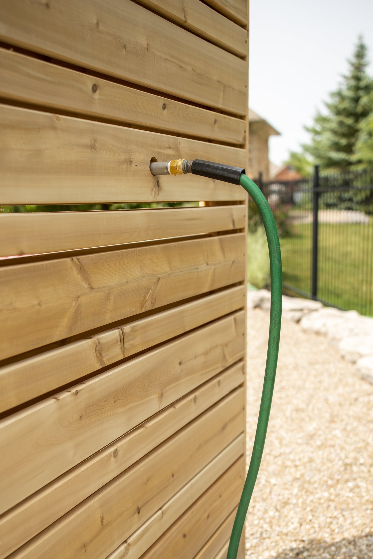 Dundalk LeisureCraft Savannah Standing Outdoor Shower | Canadian Timber Collection