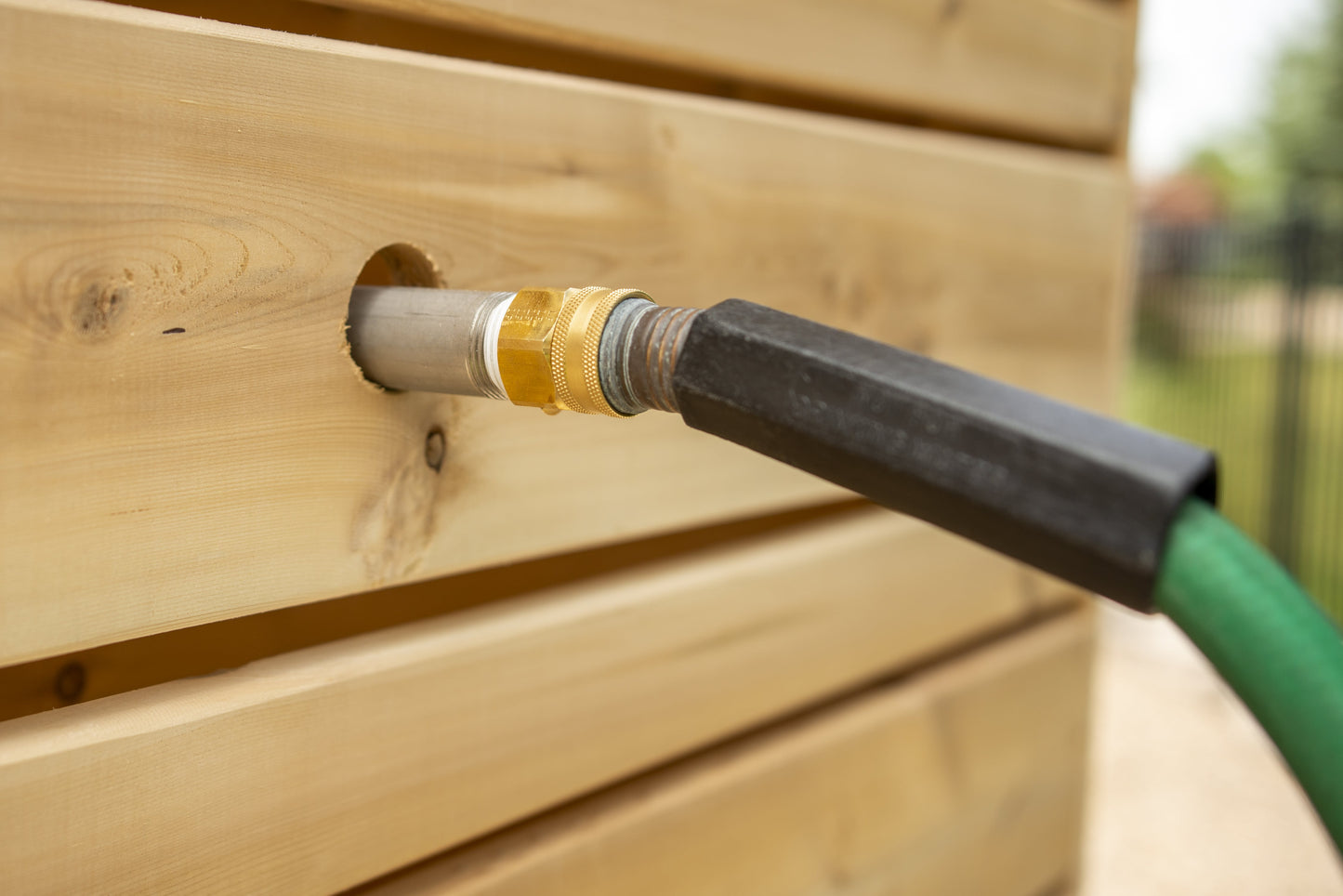 Dundalk LeisureCraft Savannah Standing Outdoor Shower | Canadian Timber Collection