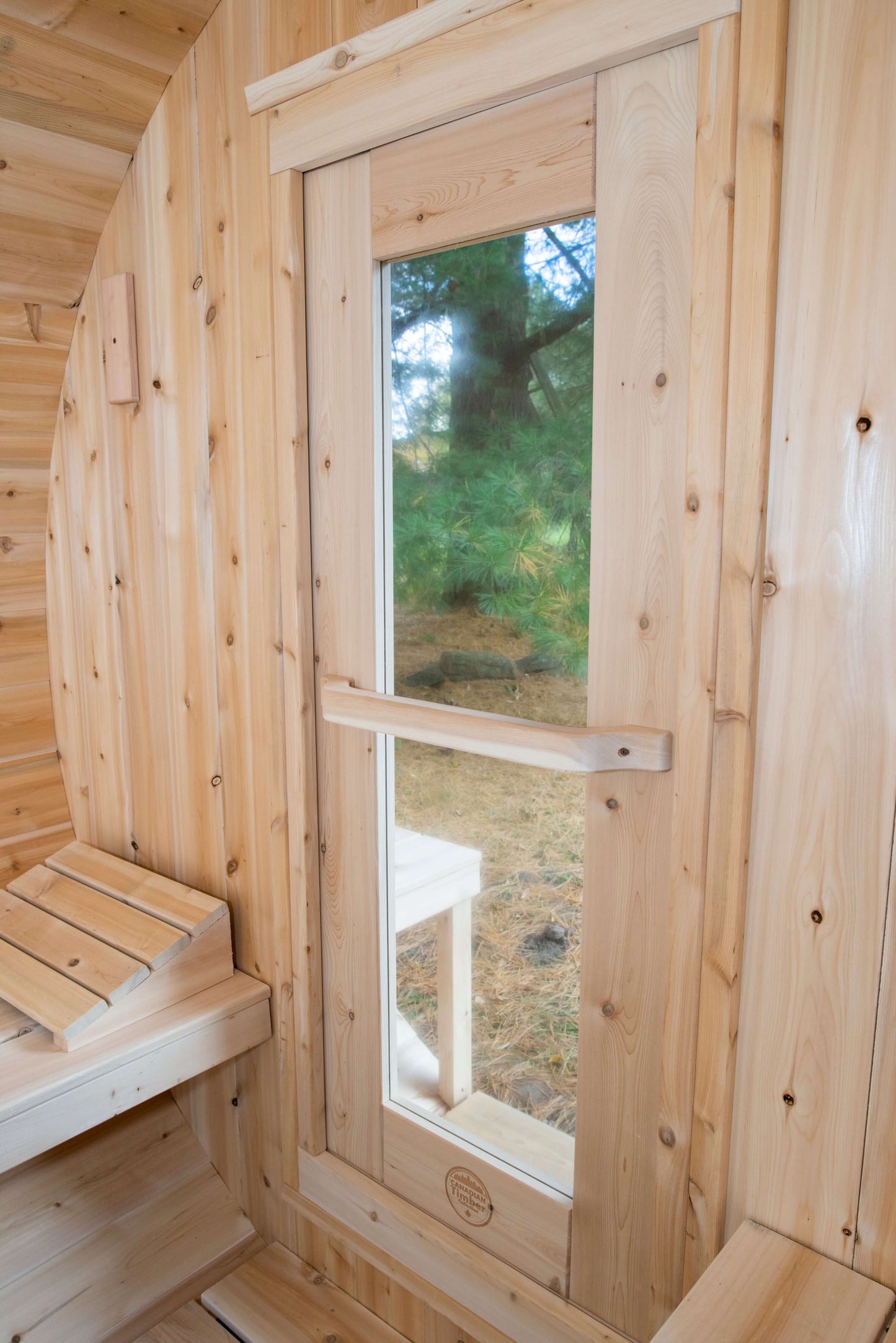 Dundalk LeisureCraft Serenity 4-Person Barrel Sauna | Canadian Timber Collection (CTC2245W)