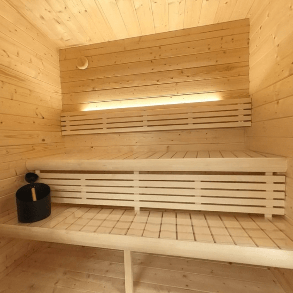 SaunaLife Garden Series G4 | 6 Person Outdoor Traditional Sauna