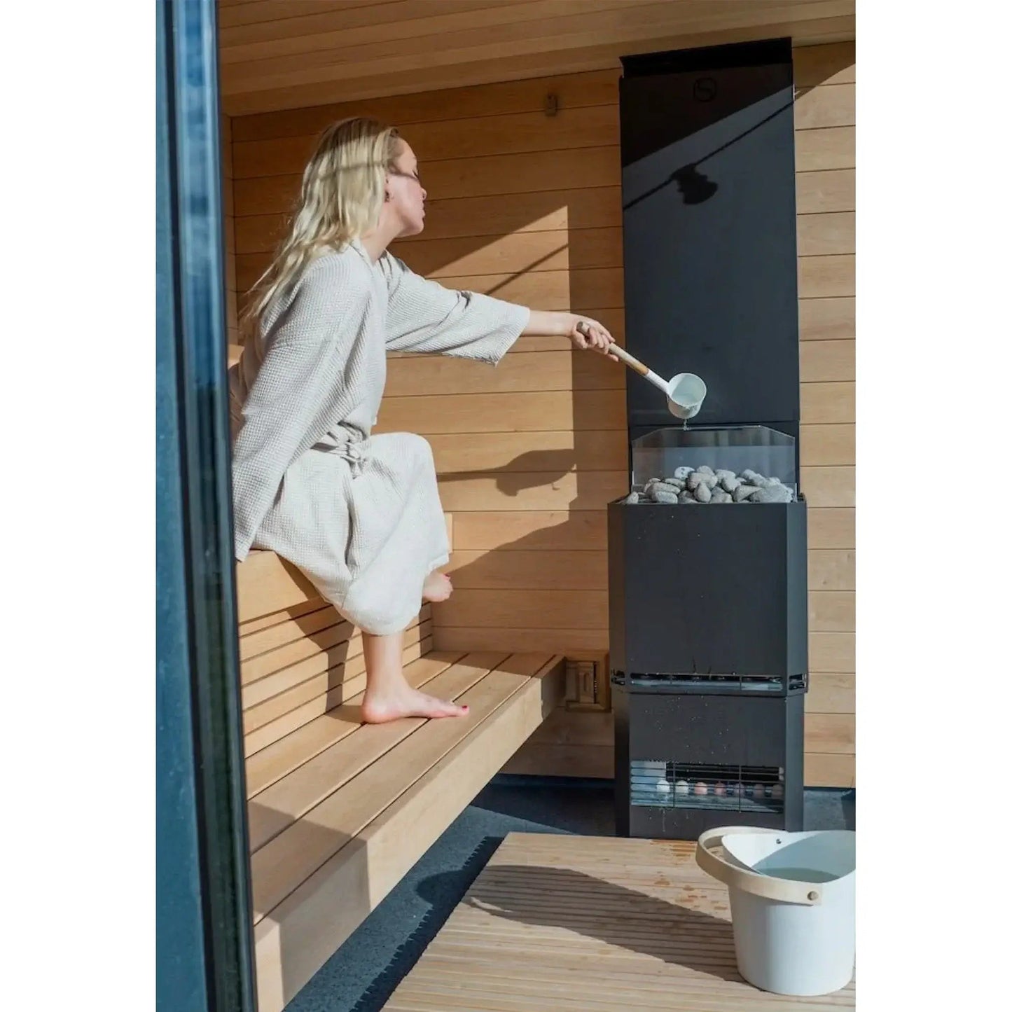 SaunaLife Garden Series G6 | 5 Person Pre-Assembled Outdoor Sauna
