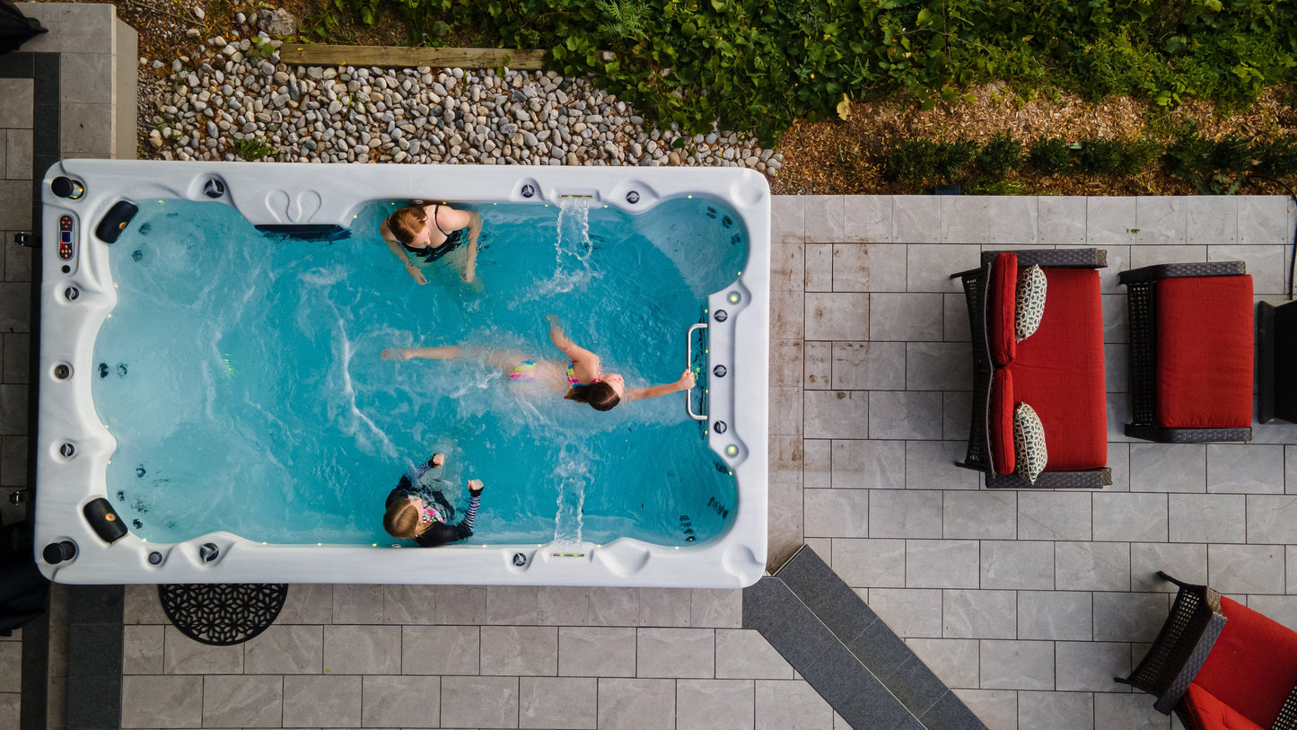 Canadian Spa St. Lawrence 13ft 12-Person 39-Jet Swim Spa (KS-10027)