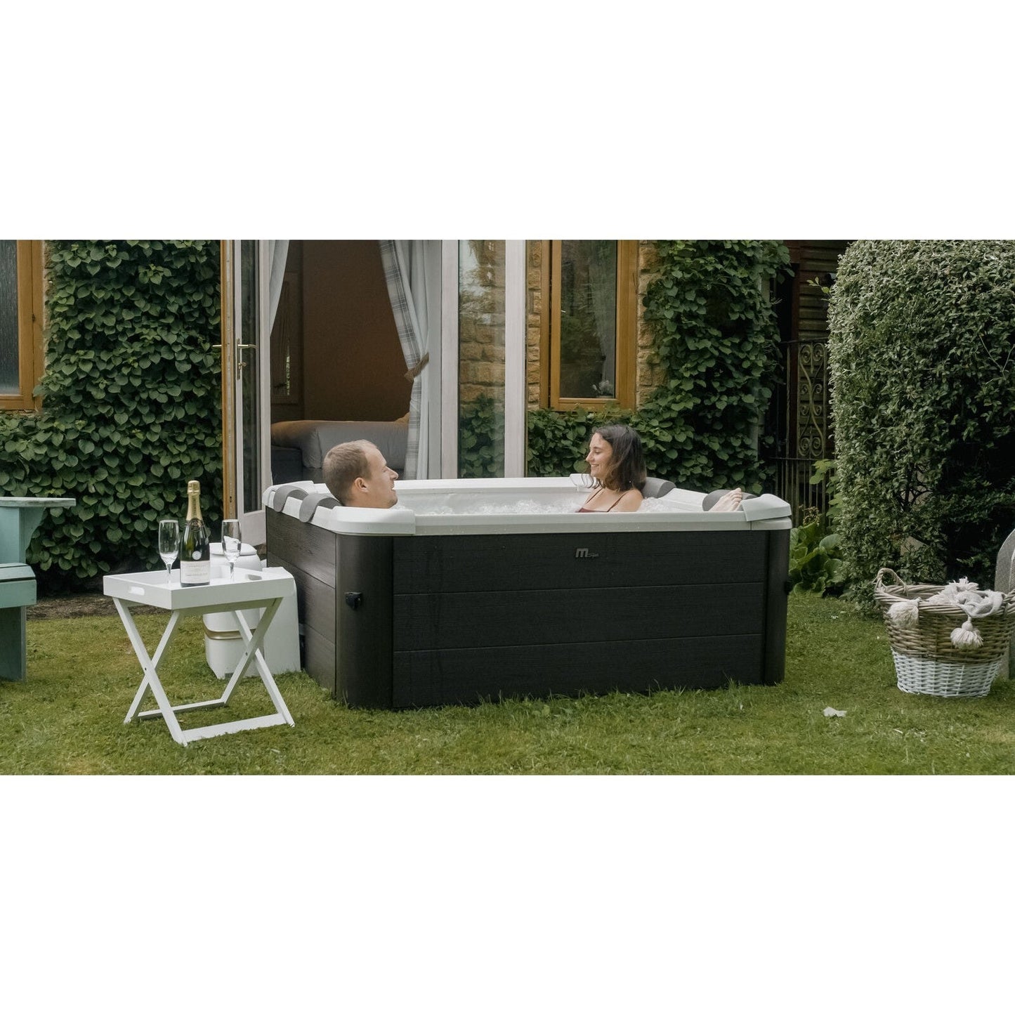 MSpa Tribeca Hot Tub - 140 Jets | Wood Frame Spa 6 Person | F-TR063W