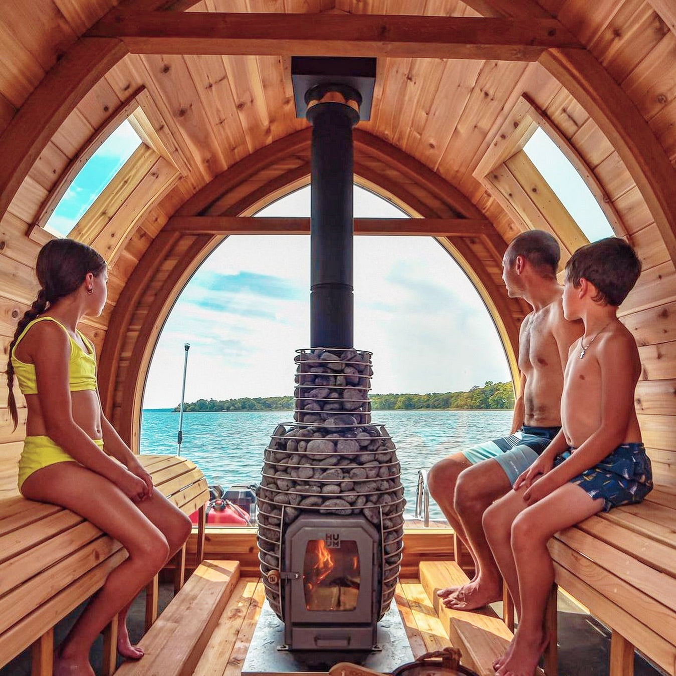 HUUM Hive Wood 17 kW Wood-Burning Sauna Stove Package