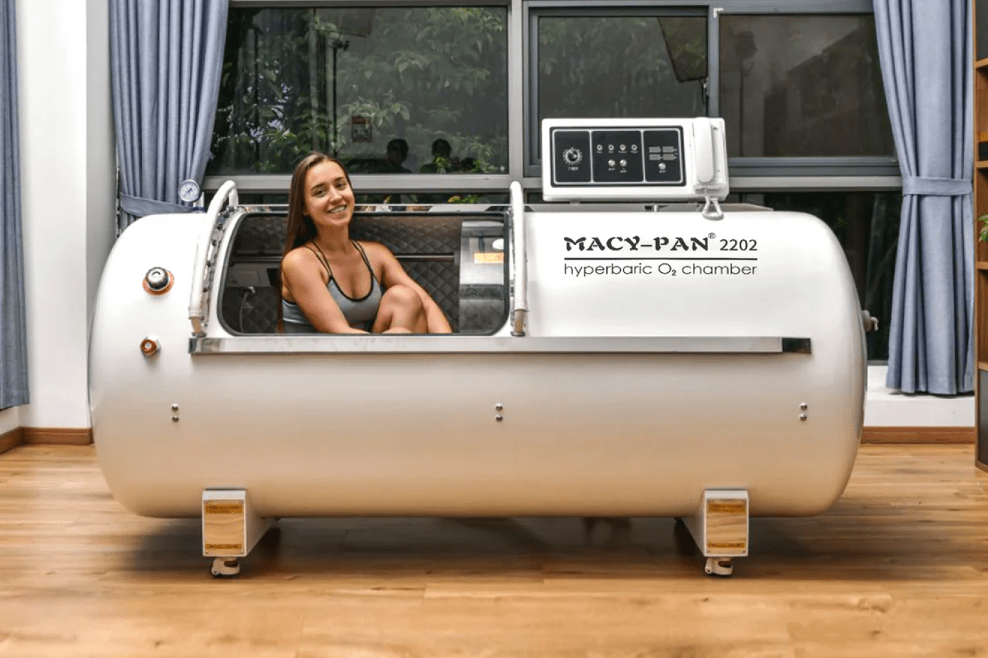Macy-Pan HP2202 Hard Lying Hyperbaric Oxygen Chamber – 2.0 ATA Therapy System