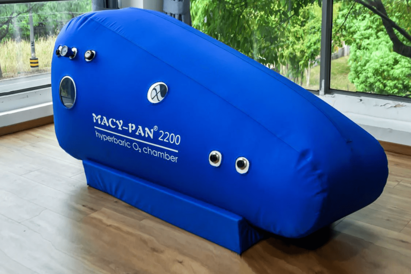 Macy-Pan ST2200 Soft Sitting Hyperbaric Oxygen Chamber – 1.3-1.4 ATA Therapy System